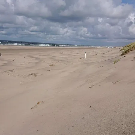 4 Person In Strand-by Traum Apartament *